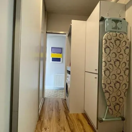 Apartment Bright And Cosy At The Heart Of Tomtom District