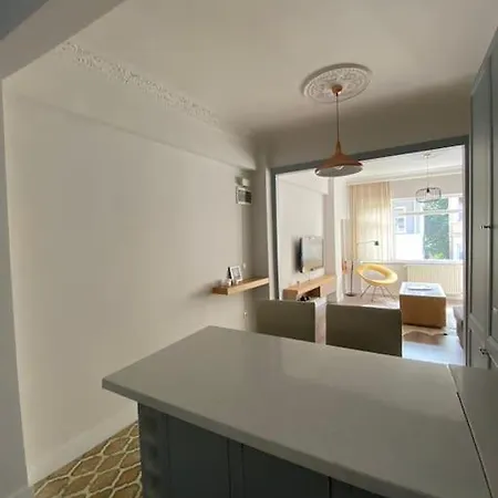 Apartment Bright And Cosy At The Heart Of Tomtom District