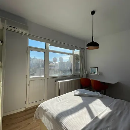 Bright And Cosy At The Heart Of Tomtom District Daire *