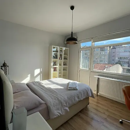 Apartment Bright And Cosy At The Heart Of Tomtom District